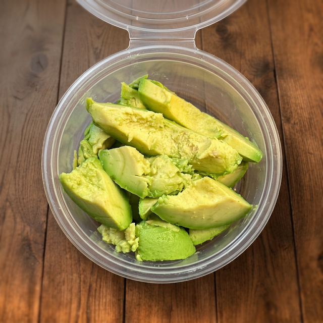 Aguacate mitad en rebanadas\ Avocado Slices.